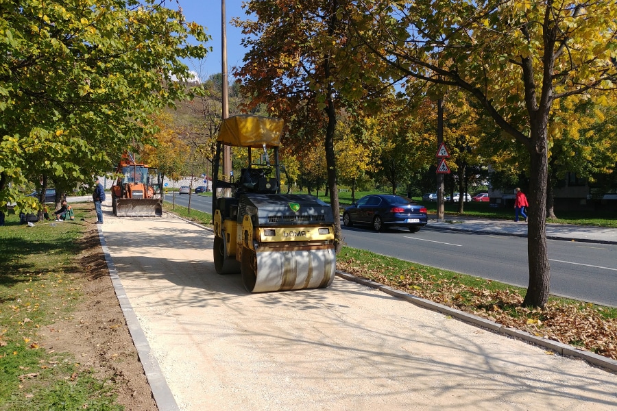 Nastavljena izgradnja biciklističke staze u naselju Dobrinja