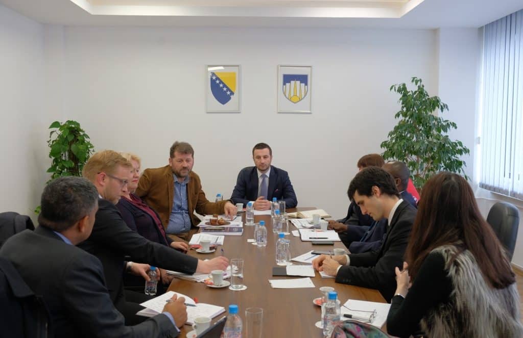 Delegacija MMF-a posjetila Općinu Novi Grad Sarajevo: Razgovarano o efikasnosti upravljanja javnim investicijama
