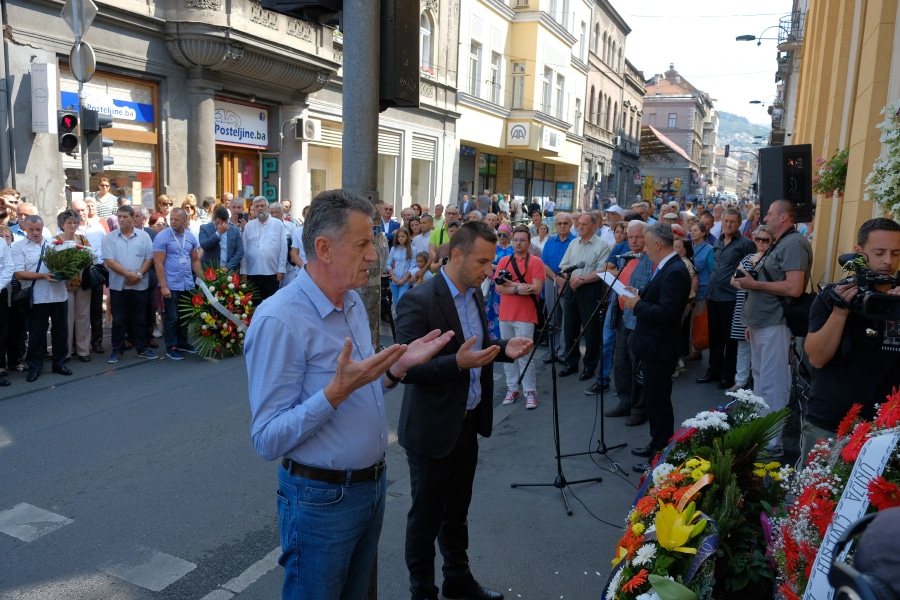 Delegacija Općine Novi Grad Sarajevo odala počast žrtvama masakra kod Gradske tržnice