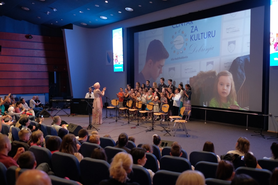 Novogradskoj publici predstavili se mališani - polaznici besplatnih sekcija Centra za kulturu Dobrinja