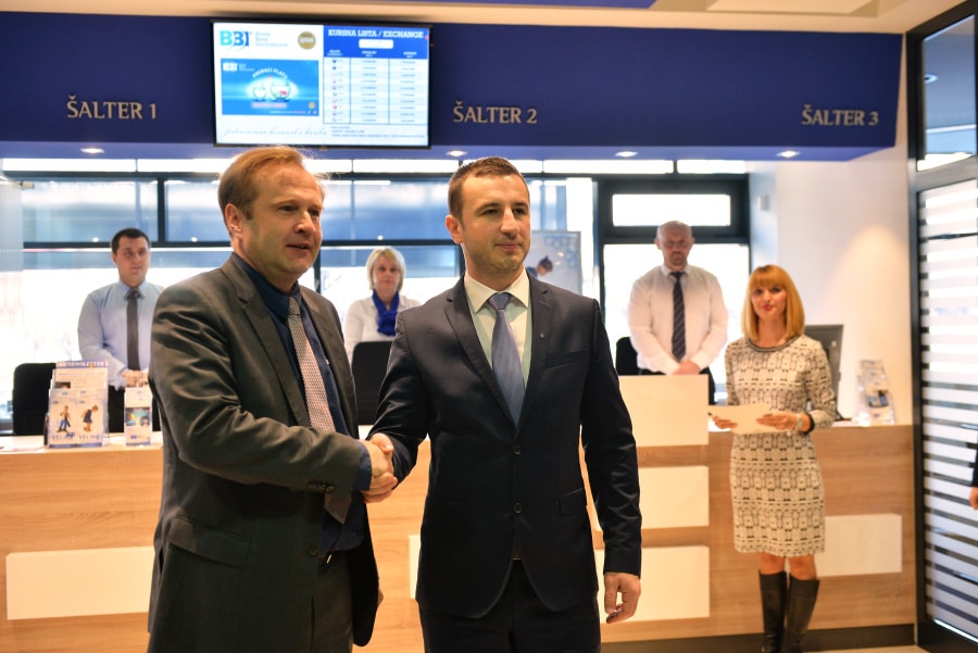 Efendić i Bukvić svečano otvorili novu poslovnicu BBI banke u zgradi Općine Novi Grad: U privredu Novog Grada plasirano 20 milioma KM i otvoreno 500 novih radnih mjesta