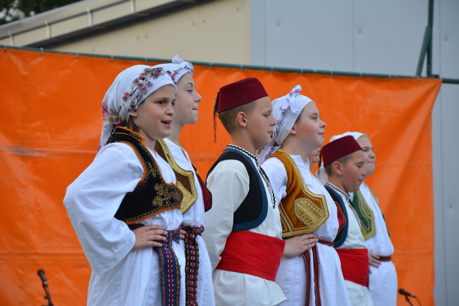 Četvrti internacionalni festival folklora i tradicionalne muzike okupio više od 300 učesnika iz osam zemalja