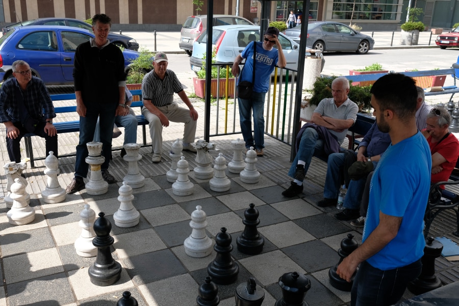 Pobjednici šahovskog turnira Nedžib Ćatović i Amil Pečenković