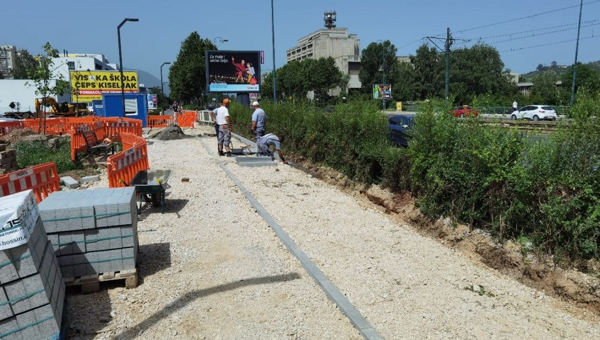 Sanacija šetnice i biciklističke staze uz Bulevar Meše Selimovića