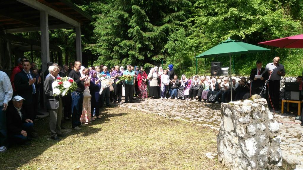 Obilježena 24. godišnjica od ubistva 48 Bošnjaka u mjestu Sokolina kod Ilijaša